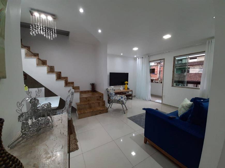 Foto 1 de Casa com 3 Quartos à venda, 125m² em Santíssimo, Rio de Janeiro