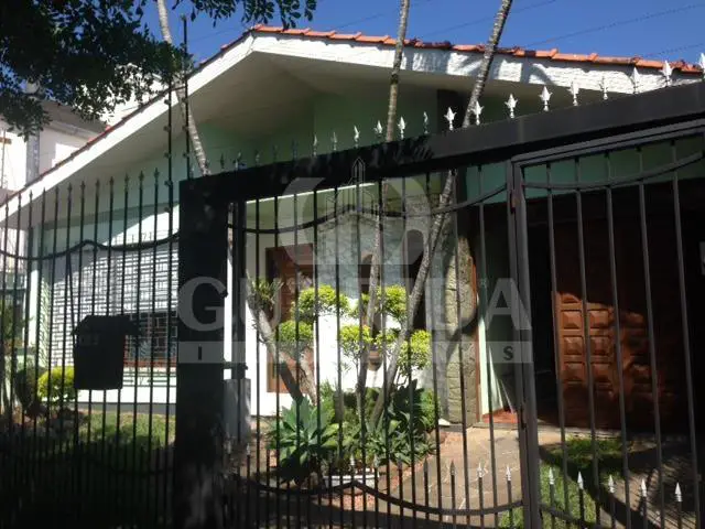 Foto 1 de Casa com 3 Quartos à venda, 185m² em São Sebastião, Porto Alegre