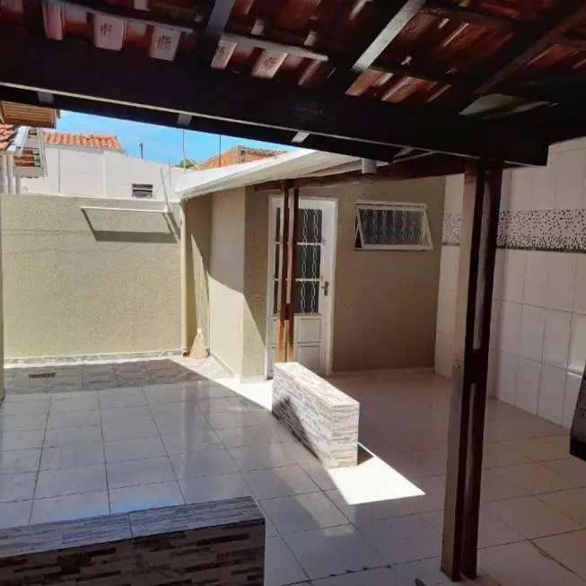 Foto 3 de Casa com 3 Quartos à venda, 200m² em Val de Caes, Belém