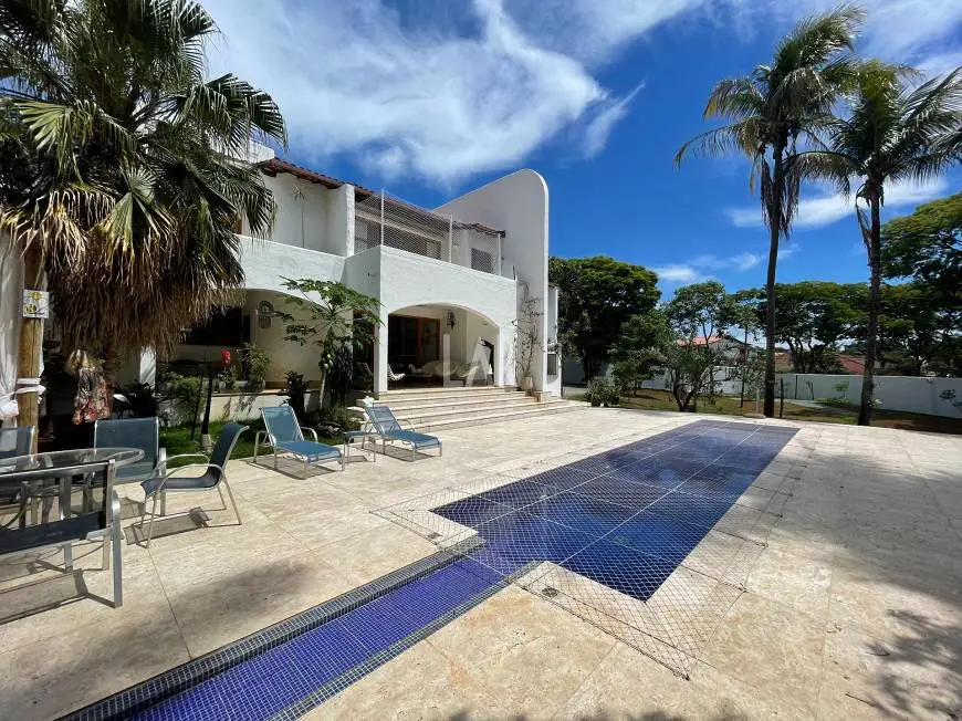 Foto 1 de Casa com 4 Quartos à venda, 522m² em Bandeirantes, Belo Horizonte