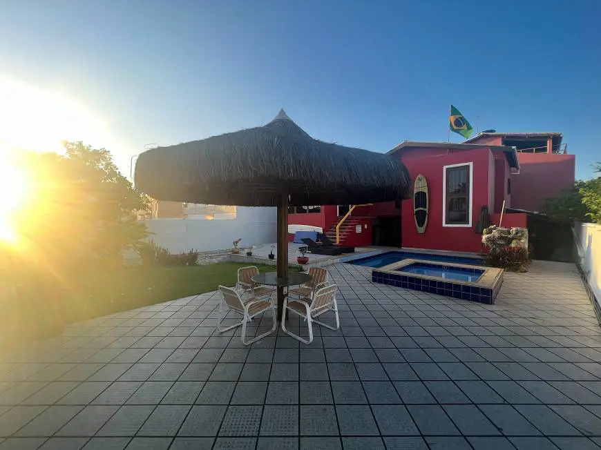 Foto 1 de Casa com 6 Quartos para alugar, 500m² em Guarajuba Monte Gordo, Camaçari
