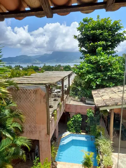 Foto 3 de Casa com 6 Quartos para alugar, 800m² em Itaquanduba, Ilhabela