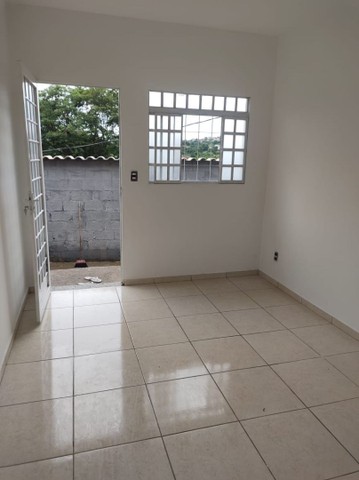 Foto 5 de Casa de Condomínio com 2 Quartos à venda, 70m² em Centro, Pedro Leopoldo