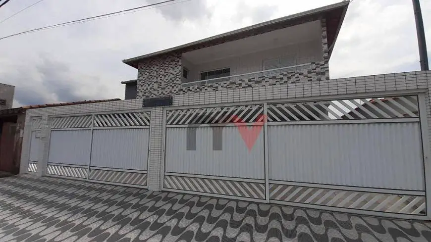 Foto 1 de Casa de Condomínio com 2 Quartos à venda, 58m² em Vila Tupi, Praia Grande