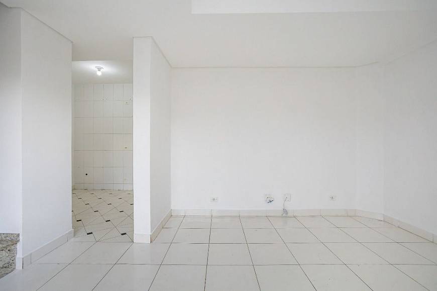 Foto 3 de Casa de Condomínio com 3 Quartos para alugar, 105m² em Bairro Alto, Curitiba