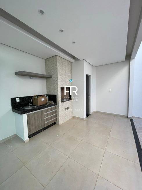 Foto 5 de Casa de Condomínio com 3 Quartos à venda, 191m² em Royal Park, Uberlândia