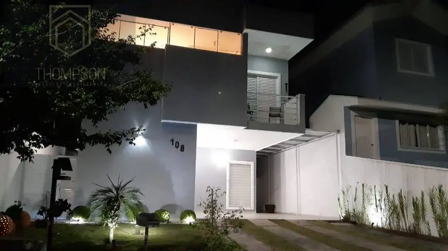 Foto 1 de Casa de Condomínio com 4 Quartos à venda, 250m² em Jardim América, São José dos Campos