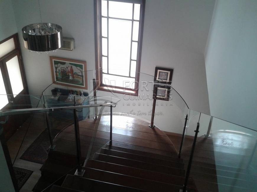Foto 2 de Casa de Condomínio com 4 Quartos para alugar, 386m² em Jardim Irajá, Ribeirão Preto