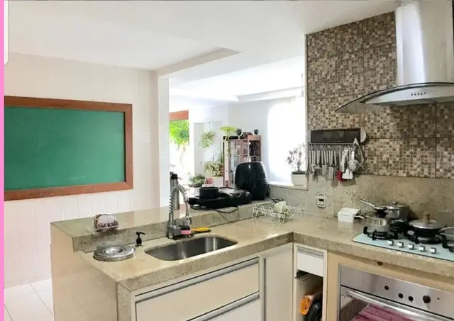 Foto 1 de Casa de Condomínio com 4 Quartos à venda, 450m² em Patamares, Salvador