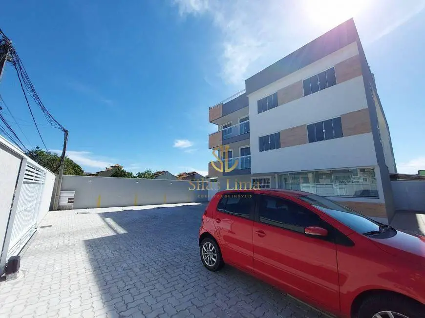 Foto 1 de Cobertura com 3 Quartos à venda, 80m² em Jardim Marileia, Rio das Ostras