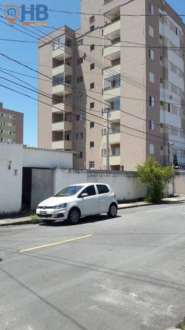 Foto 2 de Lote/Terreno à venda, 1000m² em Vila São José, Taubaté
