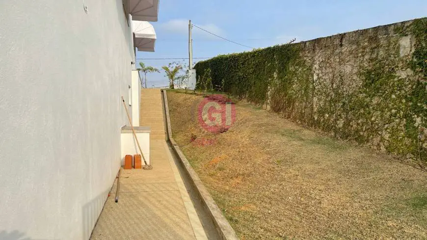 Foto 3 de Sobrado com 3 Quartos para alugar, 400m² em Condominio Village da Serra, Tremembé