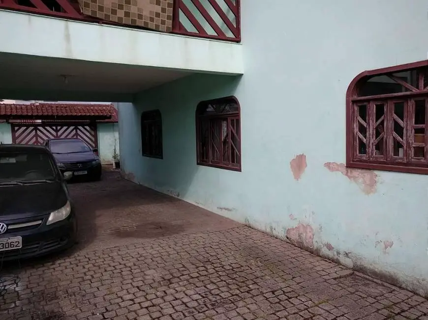 Foto 5 de Sobrado com 4 Quartos à venda, 385m² em Guanabara, Joinville