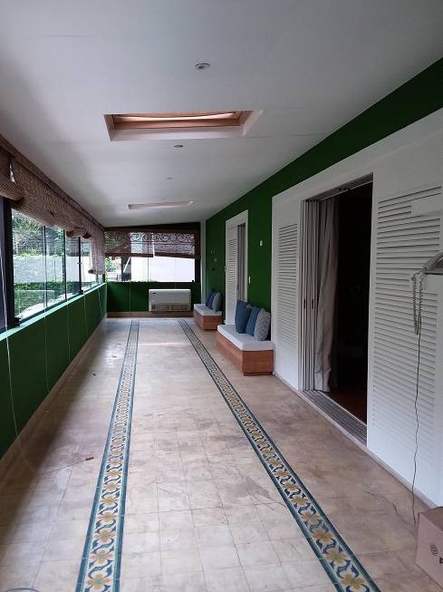 Foto 4 de Sobrado com 4 Quartos para venda ou aluguel, 704m² em Jardim Everest, São Paulo
