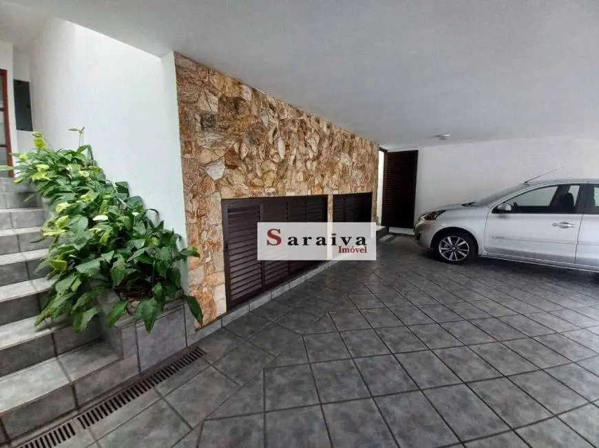 Foto 1 de Sobrado com 4 Quartos para venda ou aluguel, 290m² em Vila Marlene, São Bernardo do Campo