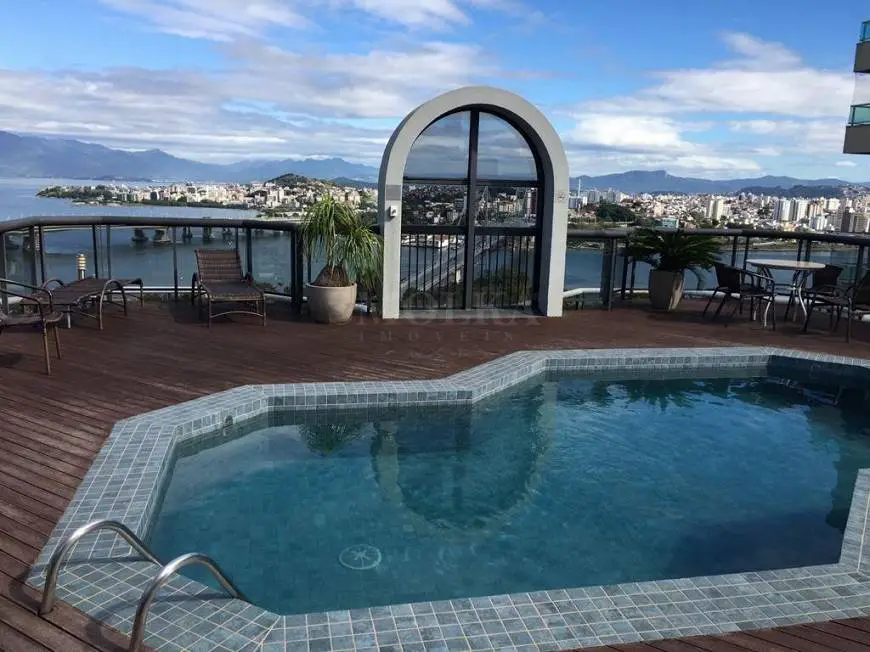 Foto 1 de Apartamento com 1 Quarto à venda, 44m² em Centro, Florianópolis