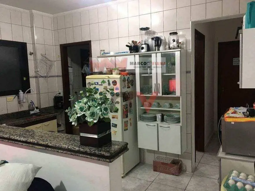 Foto 4 de Apartamento com 1 Quarto à venda, 70m² em Vila Tupi, Praia Grande