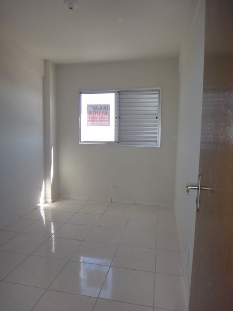 Foto 4 de Apartamento com 1 Quarto para alugar, 30m² em Zona 04, Maringá