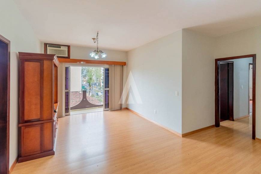 Foto 2 de Apartamento com 2 Quartos à venda, 105m² em Centro, Joinville