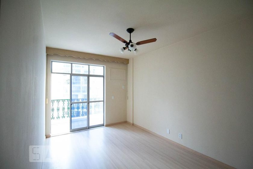 Foto 1 de Apartamento com 2 Quartos para alugar, 75m² em Icaraí, Niterói