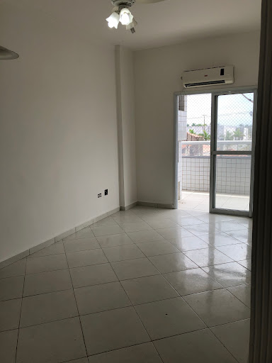 Foto 3 de Apartamento com 2 Quartos à venda, 73m² em Mirim, Praia Grande