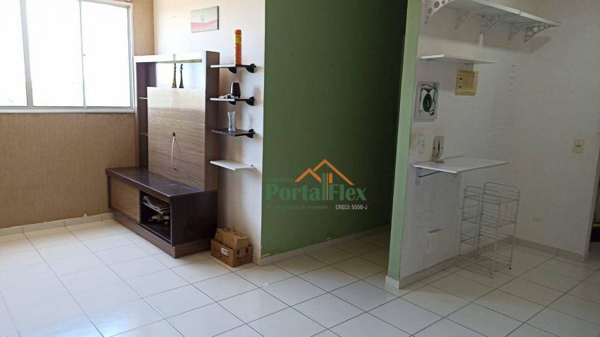 Foto 2 de Apartamento com 2 Quartos para alugar, 48m² em São Patrício, Serra