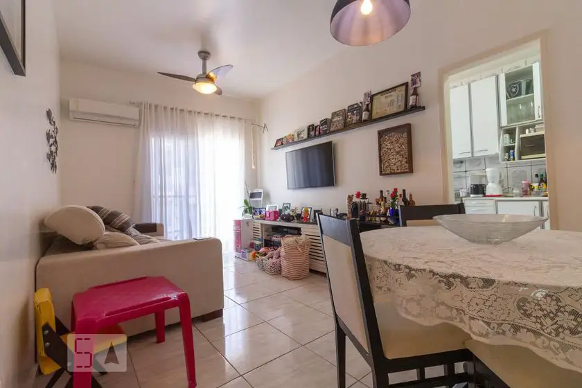 Foto 1 de Apartamento com 2 Quartos para alugar, 60m² em Tijuca, Rio de Janeiro