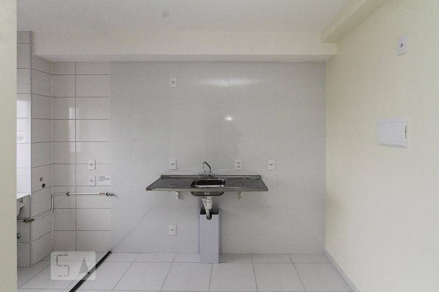 Foto 5 de Apartamento com 2 Quartos para alugar, 41m² em Vila Ema, São Paulo