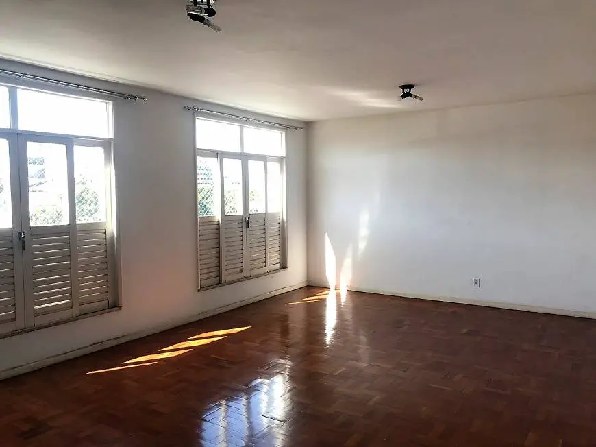 Foto 4 de Apartamento com 3 Quartos para alugar, 130m² em Barris, Salvador