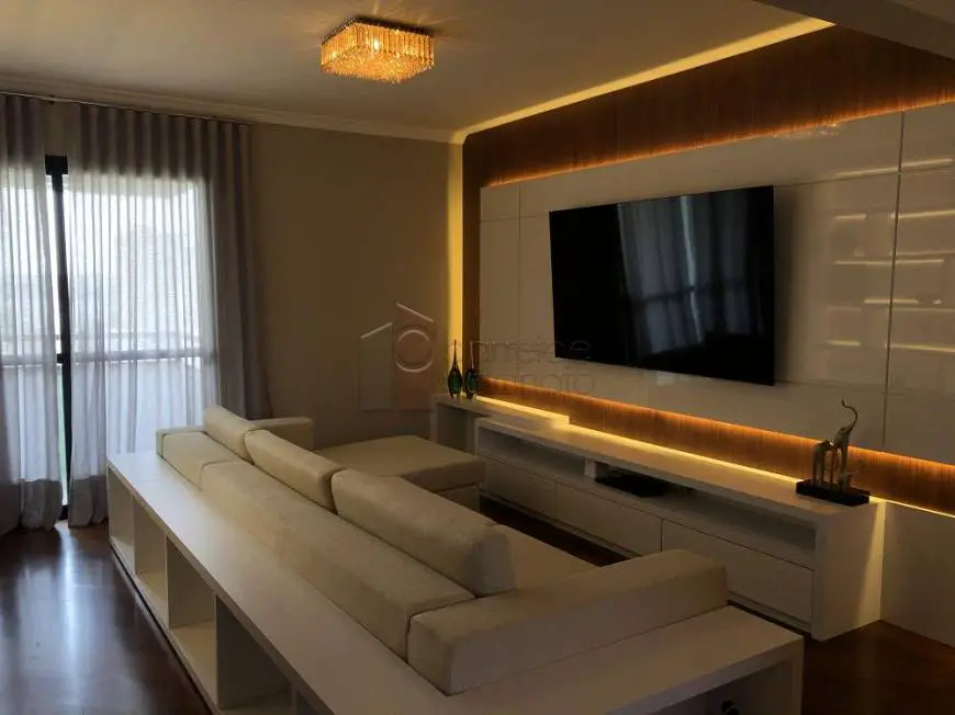 Foto 3 de Apartamento com 3 Quartos para alugar, 190m² em Centro, Jundiaí