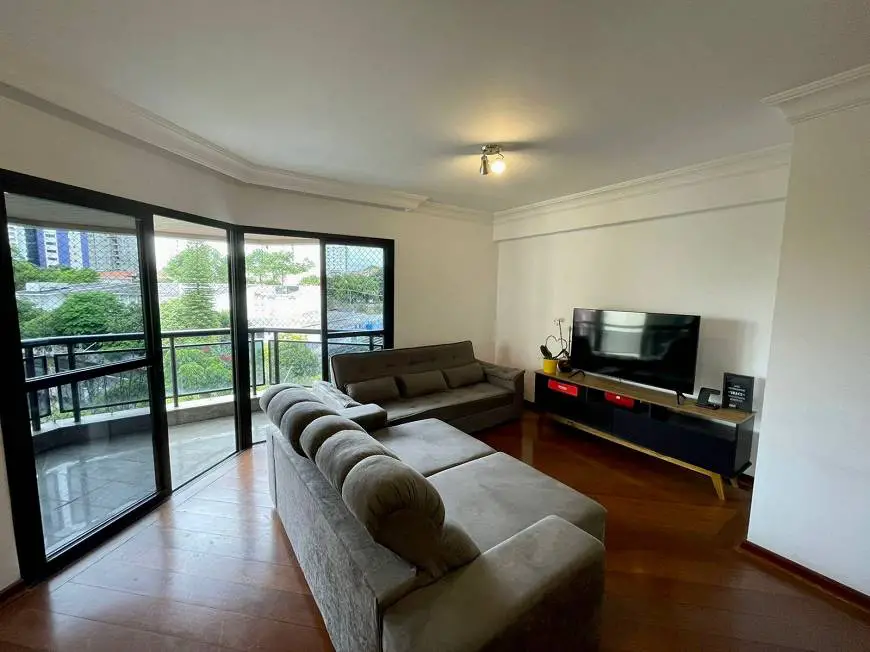 Foto 1 de Apartamento com 3 Quartos para alugar, 140m² em Jardim Avelino, São Paulo