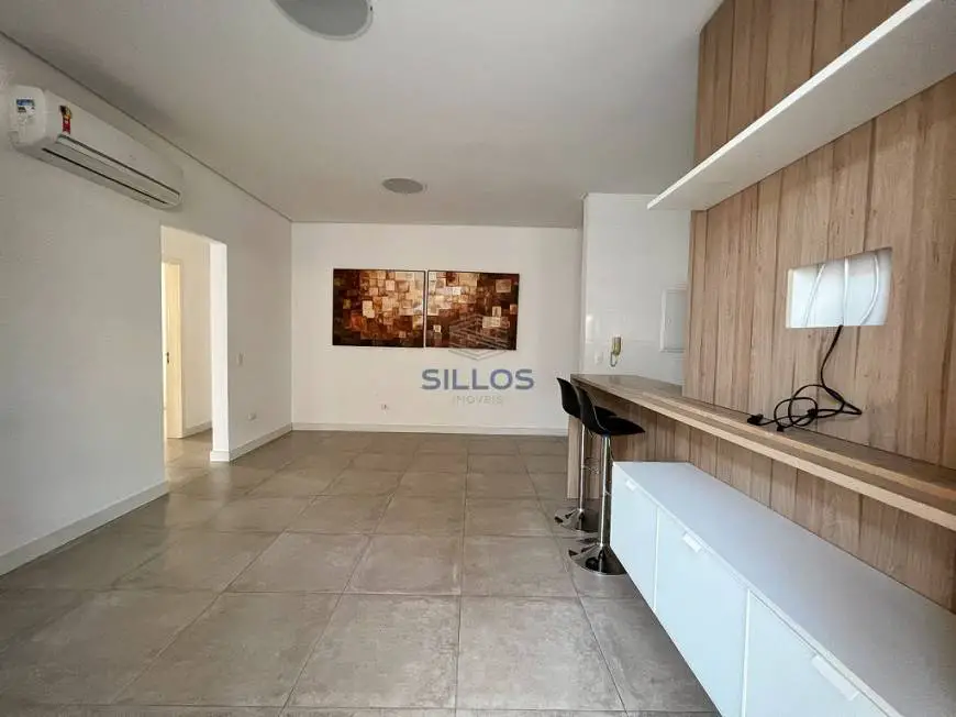 Foto 3 de Apartamento com 3 Quartos para alugar, 90m² em Juvevê, Curitiba