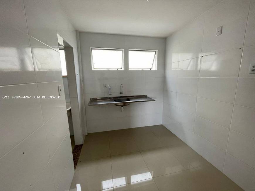 Foto 4 de Apartamento com 3 Quartos para alugar, 70m² em Patamares, Salvador