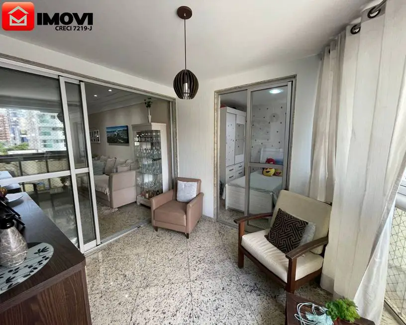 Foto 2 de Apartamento com 3 Quartos à venda, 136m² em Praia do Canto, Vitória