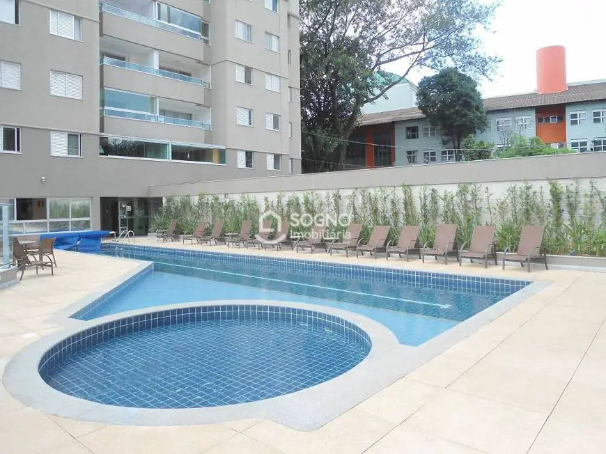 Foto 1 de Apartamento com 4 Quartos à venda, 110m² em Buritis, Belo Horizonte