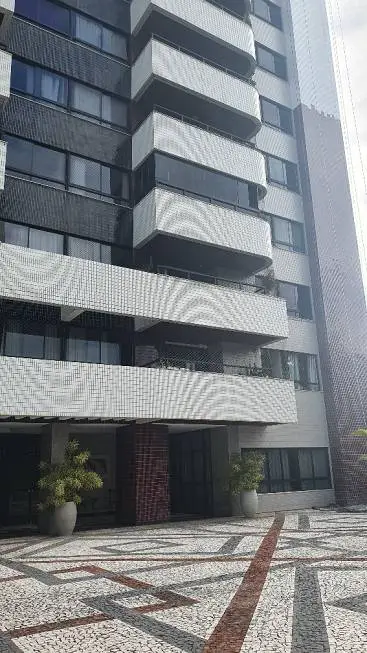 Foto 1 de Apartamento com 4 Quartos à venda, 156m² em Caminho Das Árvores, Salvador