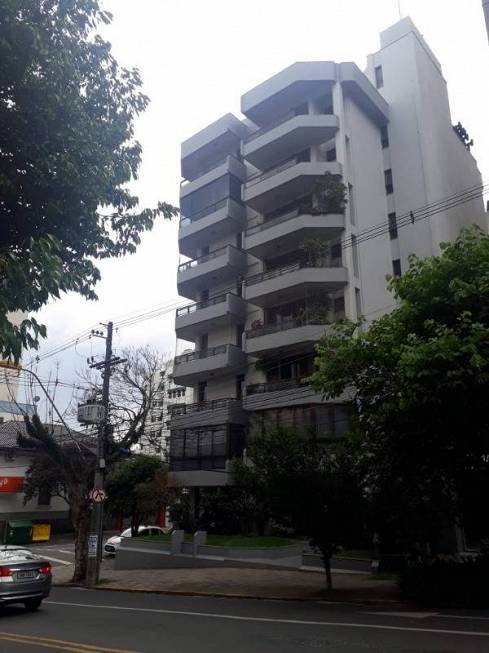 Foto 1 de Apartamento com 4 Quartos à venda, 228m² em Centro, Caxias do Sul