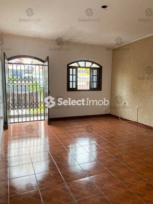 Foto 4 de Casa com 2 Quartos para alugar, 120m² em Jardim Pilar, Mauá