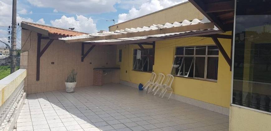 Foto 1 de Casa com 2 Quartos para alugar, 400m² em Vila Esperança, São Paulo