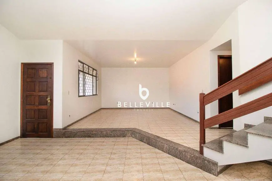 Foto 3 de Casa com 3 Quartos à venda, 339m² em Barreirinha, Curitiba