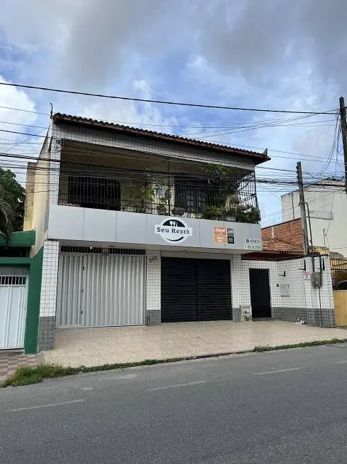Foto 1 de Casa com 3 Quartos à venda, 373m² em Bom Futuro, Fortaleza