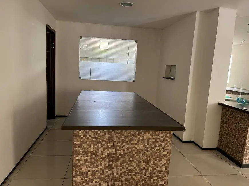 Foto 3 de Casa com 3 Quartos à venda, 373m² em Bom Futuro, Fortaleza