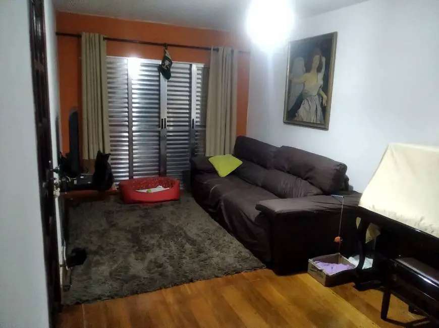 Foto 3 de Casa com 3 Quartos para alugar, 137m² em Vila Dalva, São Paulo