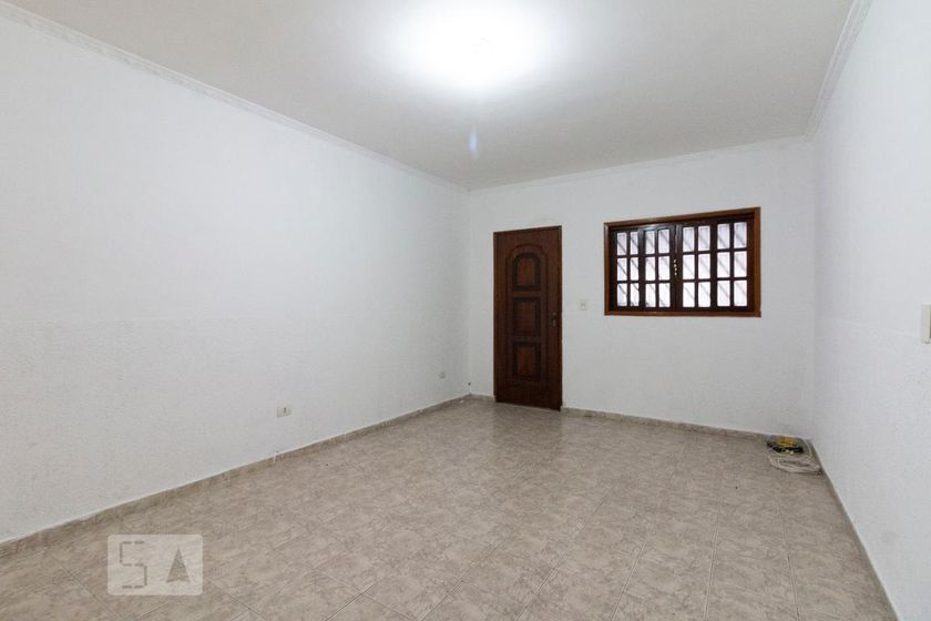 Foto 1 de Casa com 3 Quartos para alugar, 200m² em Vila Jacuí, São Paulo