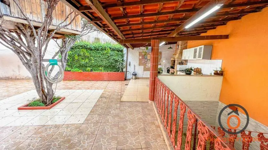 Foto 4 de Casa com 4 Quartos à venda, 422m² em Bom Jesus, Belo Horizonte