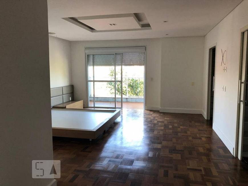 Foto 1 de Casa com 5 Quartos para alugar, 490m² em Sumaré, São Paulo