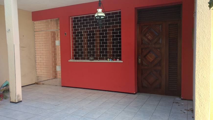 Foto 1 de Sobrado com 4 Quartos à venda, 170m² em Guarapiranga, São Paulo