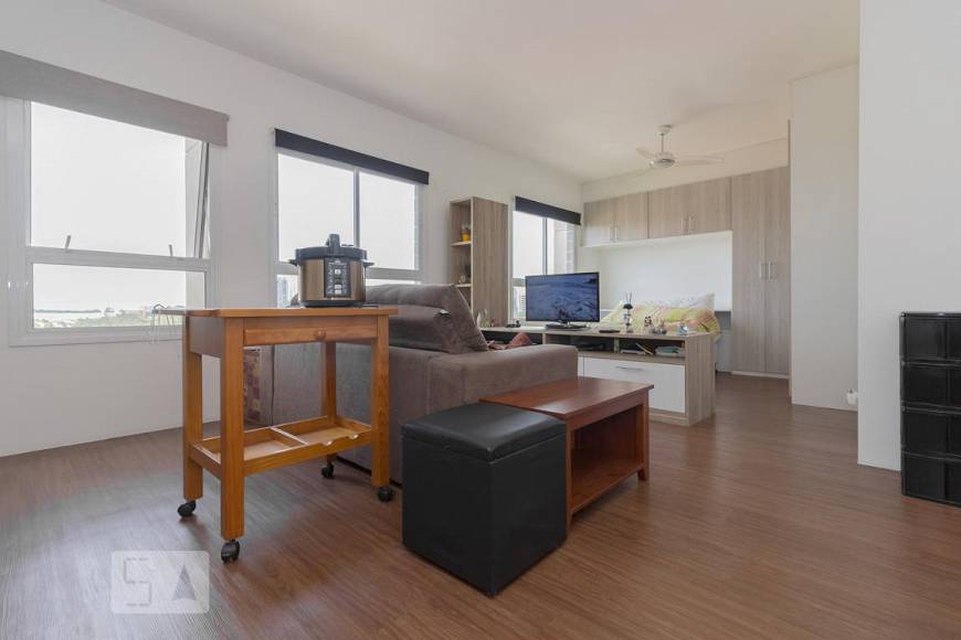 Foto 1 de Apartamento com 1 Quarto para alugar, 42m² em Alphaville, Barueri