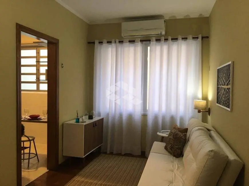 Foto 1 de Apartamento com 1 Quarto à venda, 29m² em São João, Porto Alegre