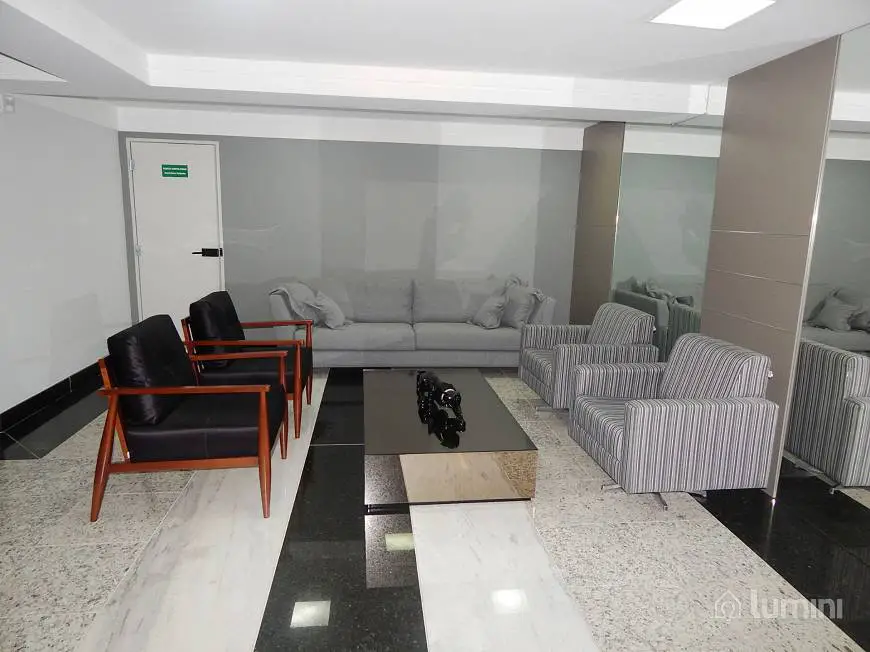 Foto 2 de Apartamento com 2 Quartos para alugar, 92m² em Centro, Ponta Grossa